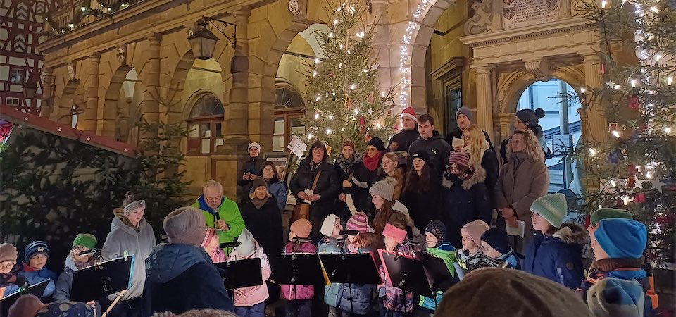 Adventsfenstereröffnung der Kinderpflege